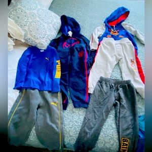 Bundle boys outfit. Size 3t. 3 sets , one single pants.